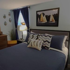 One-Bedroom King Suite